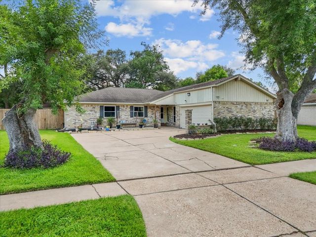 16239 Brookford Drive, Houston, TX 77059
