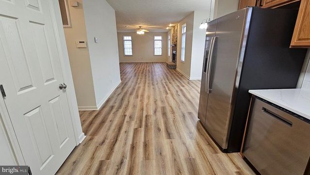 2822 SLINGERLAND DR, Fredericksburg, VA 22408