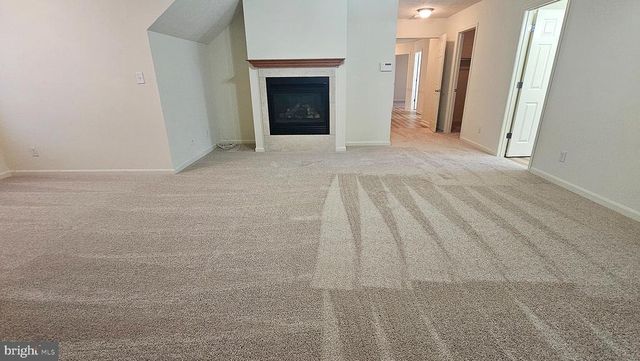 2822 SLINGERLAND DR, Fredericksburg, VA 22408