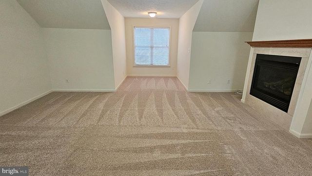2822 SLINGERLAND DR, Fredericksburg, VA 22408