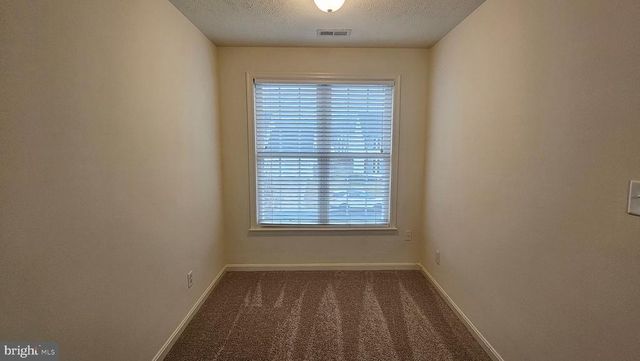 2822 SLINGERLAND DR, Fredericksburg, VA 22408