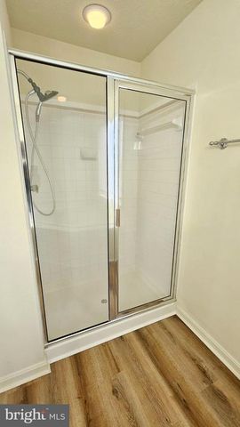 2822 SLINGERLAND DR, Fredericksburg, VA 22408