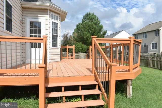2822 SLINGERLAND DR, Fredericksburg, VA 22408
