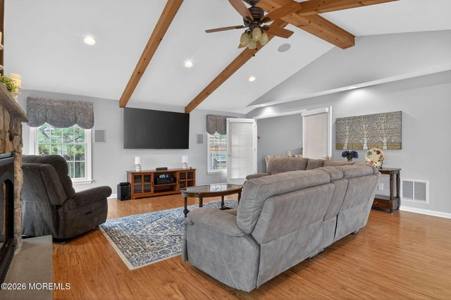 520 Hardenberg Avenue, Point Pleasant, NJ 08742