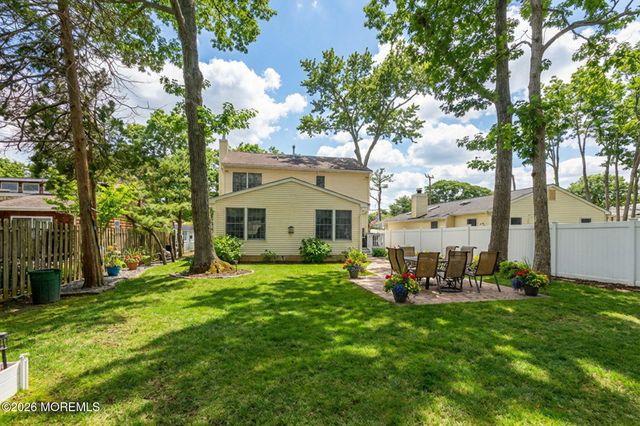 520 Hardenberg Avenue, Point Pleasant, NJ 08742