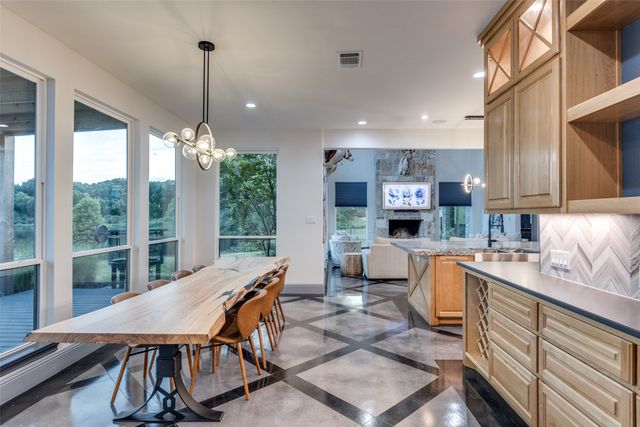 372 Pleasant View Road, Winnsboro, TX 75494