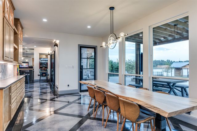 372 Pleasant View Road, Winnsboro, TX 75494