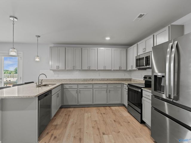 400 Carver Drive, Arab, AL 35016