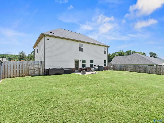 400 Carver Drive, Arab, AL 35016