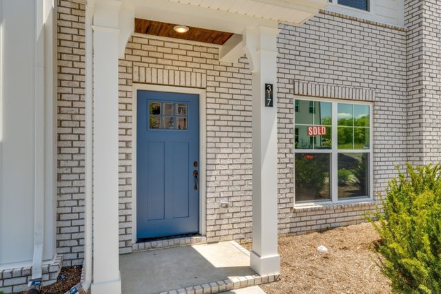 128 Beignet Alley, Hendersonville, TN 37075