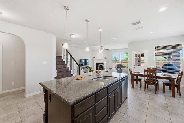 1209 Alnwick Lane, Saginaw, TX 76131