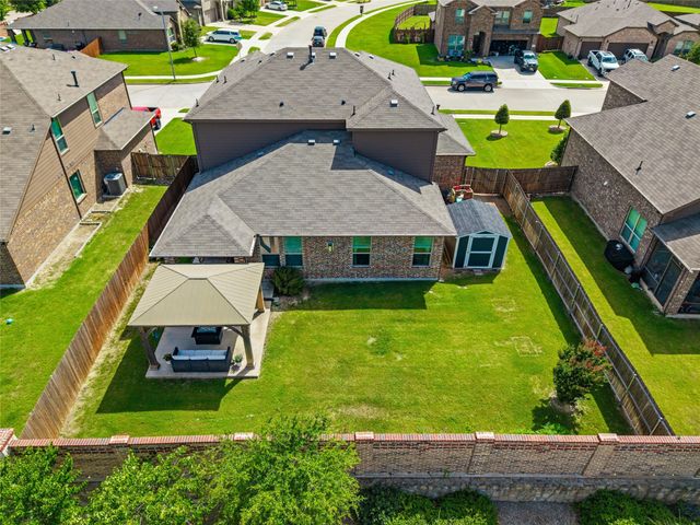 1209 Alnwick Lane, Saginaw, TX 76131