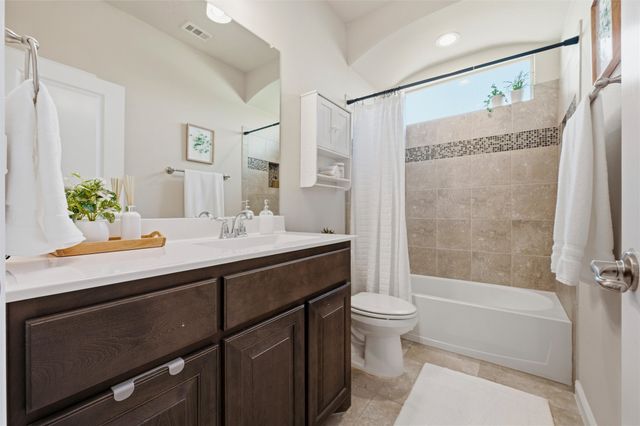 1209 Alnwick Lane, Saginaw, TX 76131