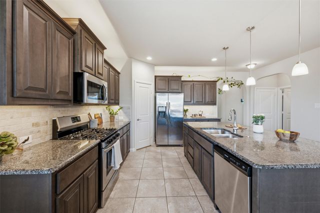 1209 Alnwick Lane, Saginaw, TX 76131
