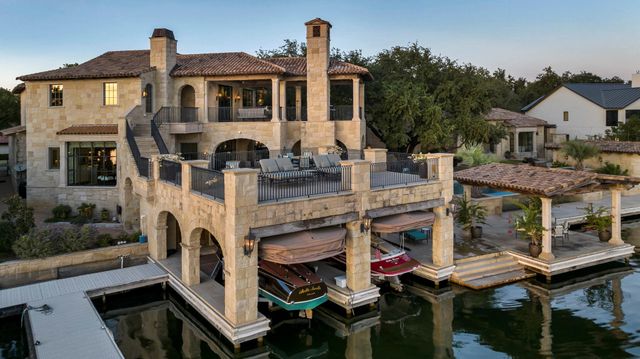 419 Lighthouse DR, Horseshoe Bay, TX 78657