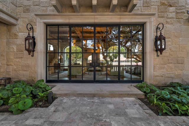 419 Lighthouse DR, Horseshoe Bay, TX 78657