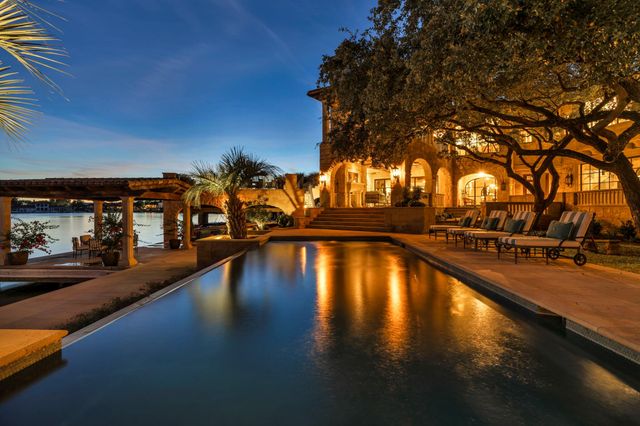 419 Lighthouse DR, Horseshoe Bay, TX 78657