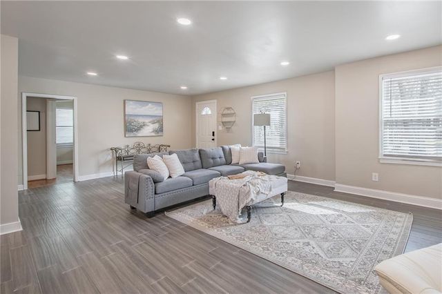 1956 Myrtle Avenue, Mobile, AL 36606