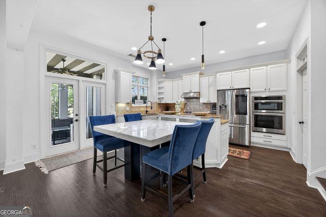 6025 Golf View Crossing, Locust Grove, GA 30248