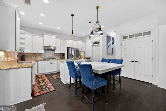 6025 Golf View Crossing, Locust Grove, GA 30248