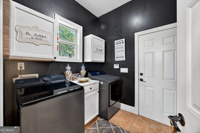6025 Golf View Crossing, Locust Grove, GA 30248