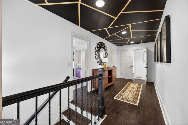 6025 Golf View Crossing, Locust Grove, GA 30248
