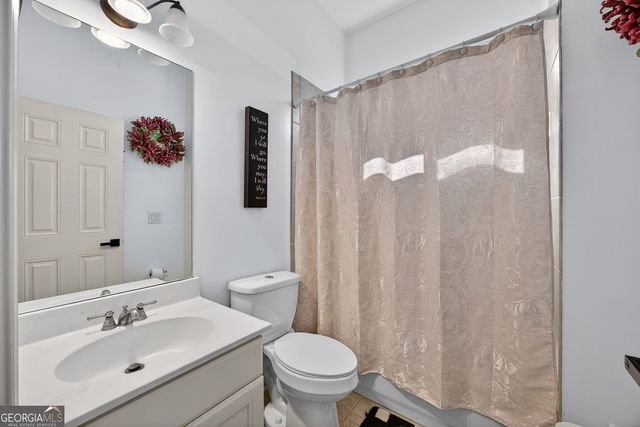6025 Golf View Crossing, Locust Grove, GA 30248