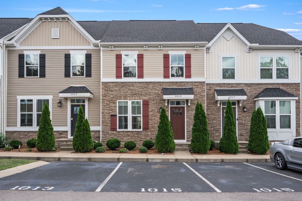 4316 Summercrest Blvd Unit 1015, Antioch, TN 37013