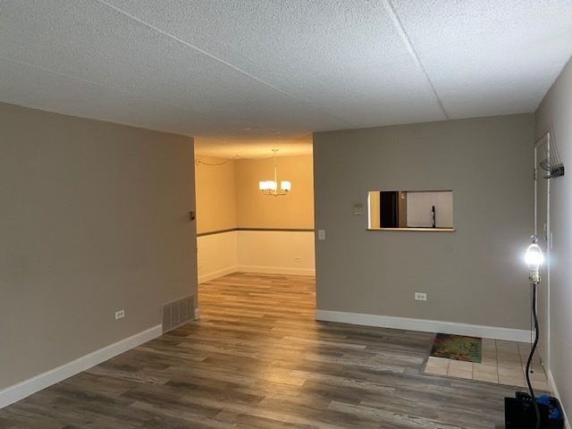 5s066 PEBBLEWOOD Lane A3, Naperville, IL 60563