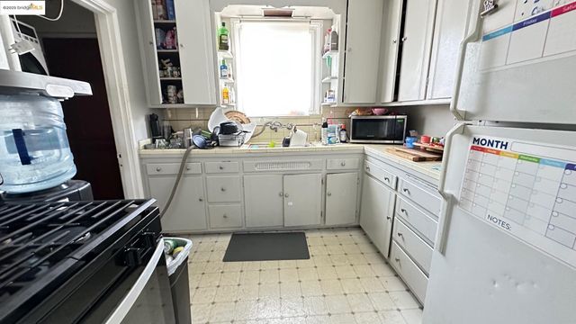 2031-2033 Chanslor Avenue, Richmond, CA 94801