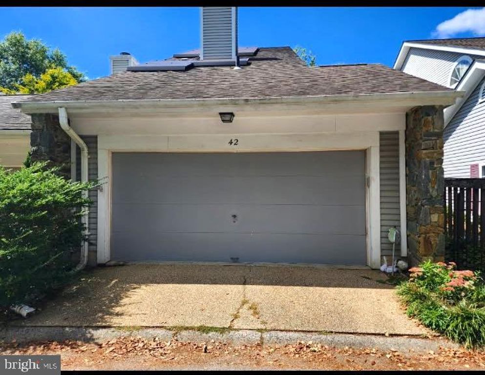 42 TINDAL SPRINGS CT, Montgomery Village, MD 20886