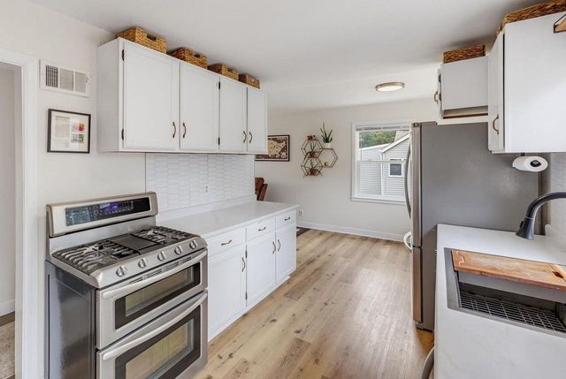 34903 PARKWAY DRIVE, Oconomowoc, WI 53066