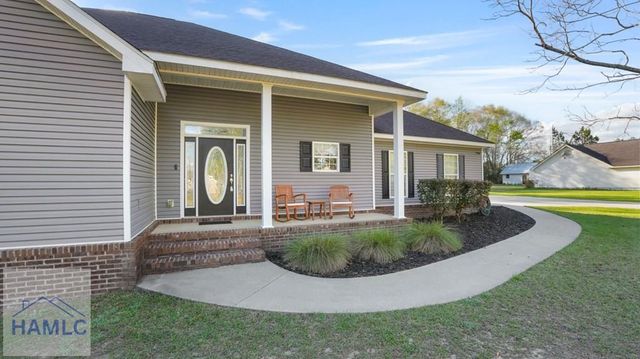21 Bailey Drive, Jesup, GA 31545