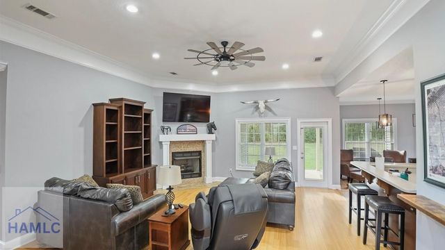 21 Bailey Drive, Jesup, GA 31545