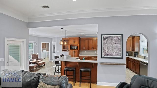 21 Bailey Drive, Jesup, GA 31545