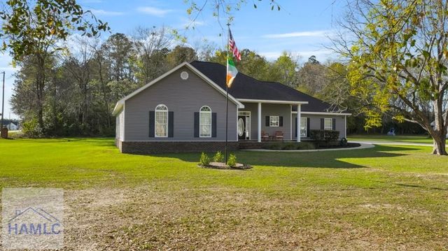 21 Bailey Drive, Jesup, GA 31545