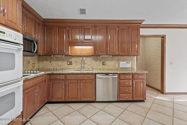3641 SARAH BROOKE Court, Jacksonville, FL 32277