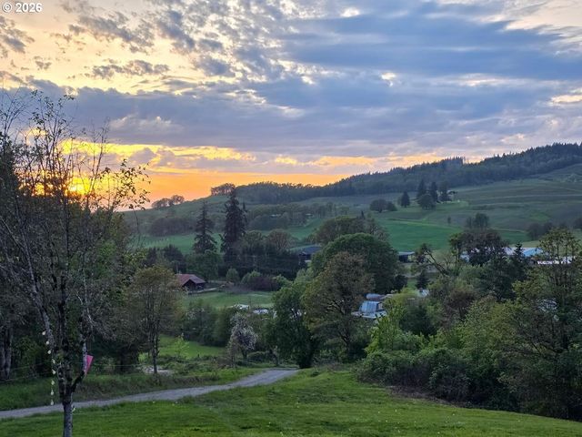 7910 Se AMITY Rd, Amity, OR 97101