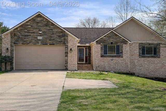 29593 Medbury Street, Farmington Hills, MI 48336