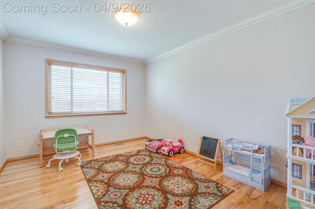 29593 Medbury Street, Farmington Hills, MI 48336