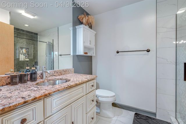 29593 Medbury Street, Farmington Hills, MI 48336