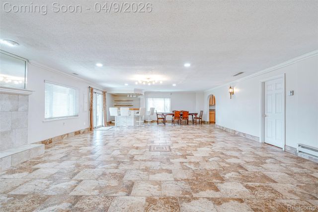 29593 Medbury Street, Farmington Hills, MI 48336