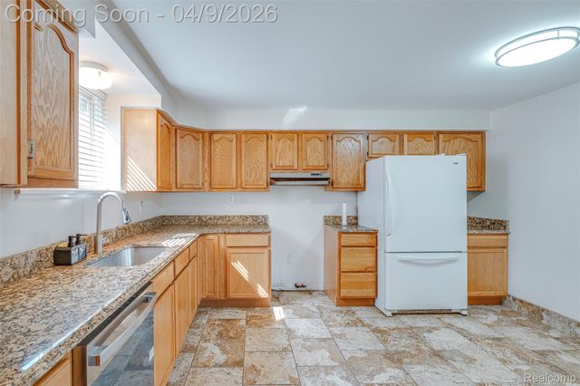 29593 Medbury Street, Farmington Hills, MI 48336