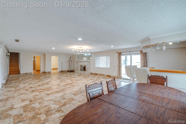 29593 Medbury Street, Farmington Hills, MI 48336