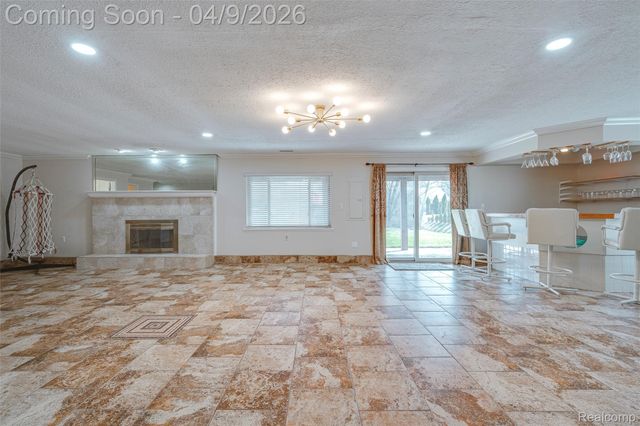 29593 Medbury Street, Farmington Hills, MI 48336