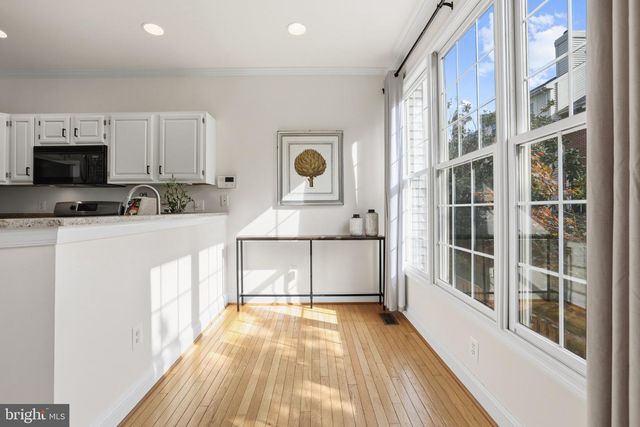 3903 CHARLES AVE, Alexandria, VA 22305