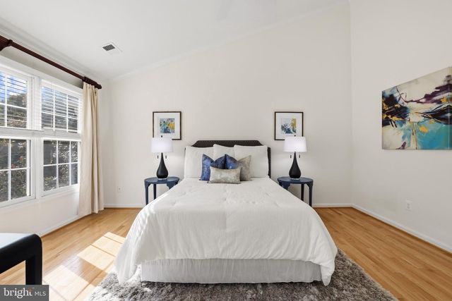 3903 CHARLES AVE, Alexandria, VA 22305