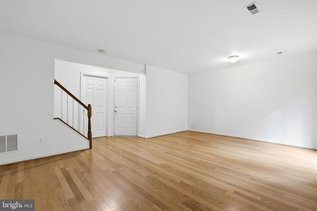 3903 CHARLES AVE, Alexandria, VA 22305