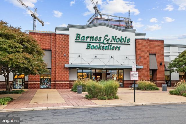3903 CHARLES AVE, Alexandria, VA 22305