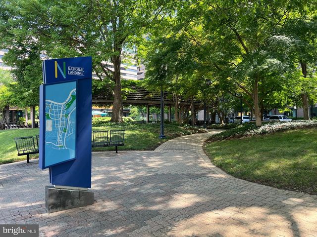 3903 CHARLES AVE, Alexandria, VA 22305